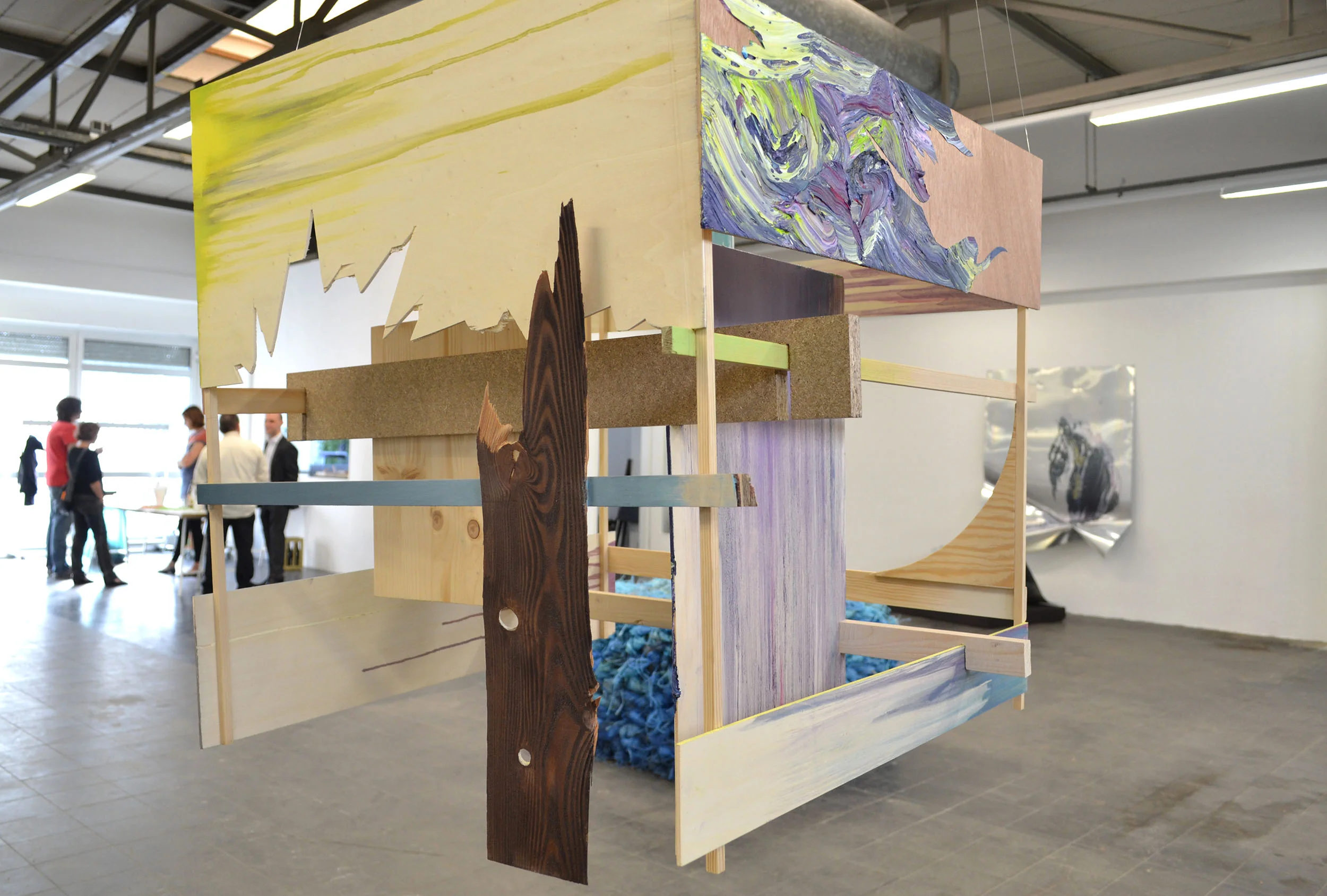 Mübafix 240 Matthias Moravek & Gabriele Künne 80 x 80 x 80 cm mixed media, 2012