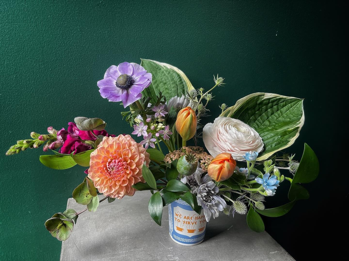 We&rsquo;re so HAPPY TO SERVE YOU! Send an arrangement in a NYC classic ceramic coffee cup. The flowers will eventually die but they&rsquo;ll be thinking of you for years to come every time they reach for it. Link in bio to order.