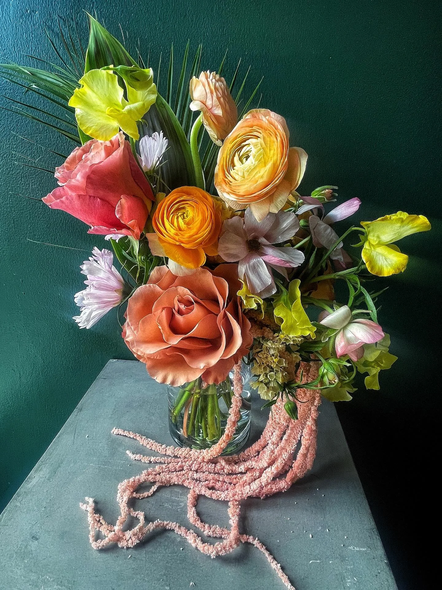 A petite ceremony bouquet for city hall. 💕 
Turned this around in just a few hours - felt grateful for the time I spent in busy flower shops copying awful teleflora arrangements with 5 ingredients in the cooler. Think I might change my job title to 