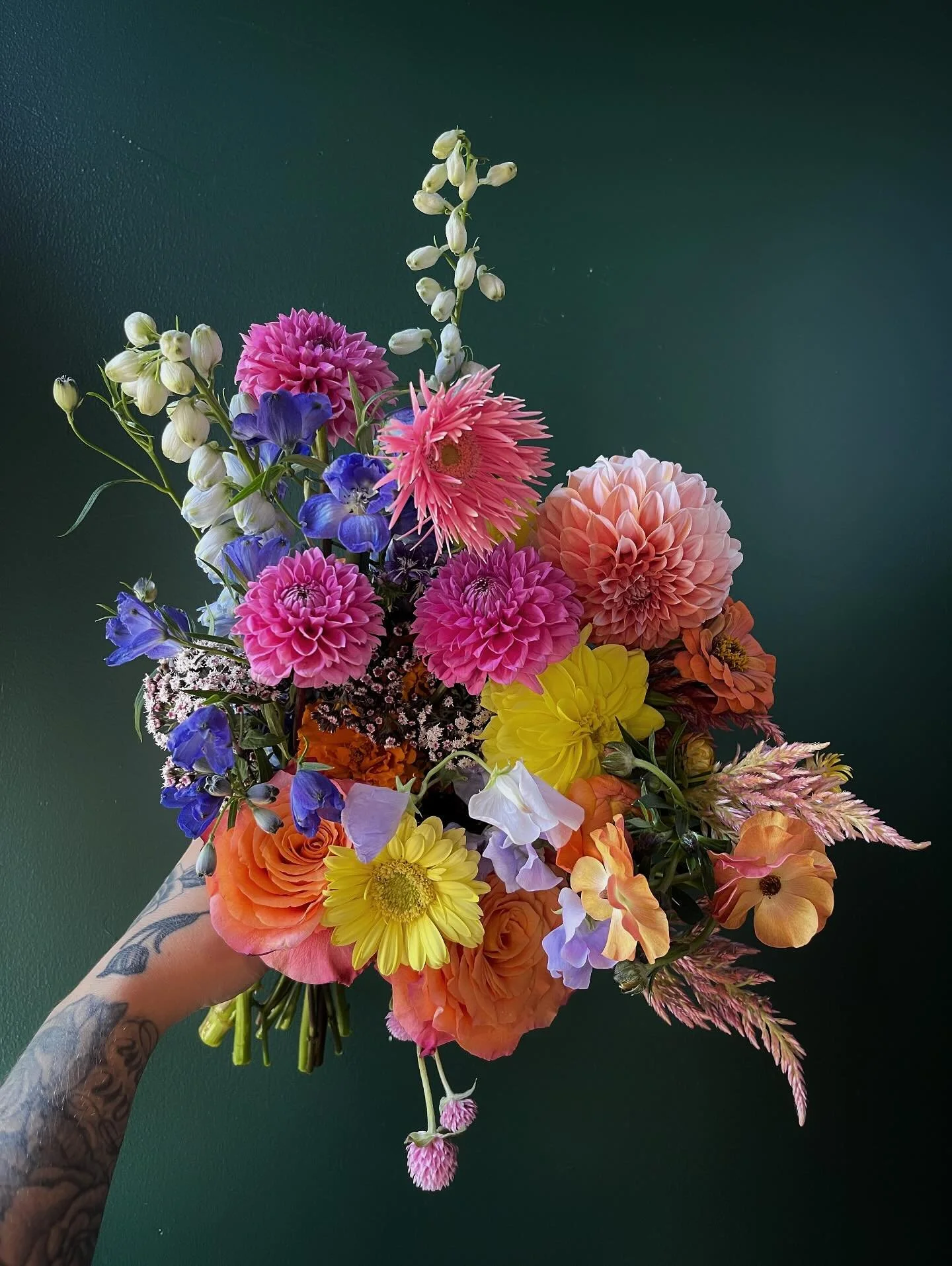 Late summer really does bring in all the texture for this a la carte bridal bouquet. Please note: I will only use Gerbera Daisies when requested. They&rsquo;re too happy for me. I said what I said. 🖤