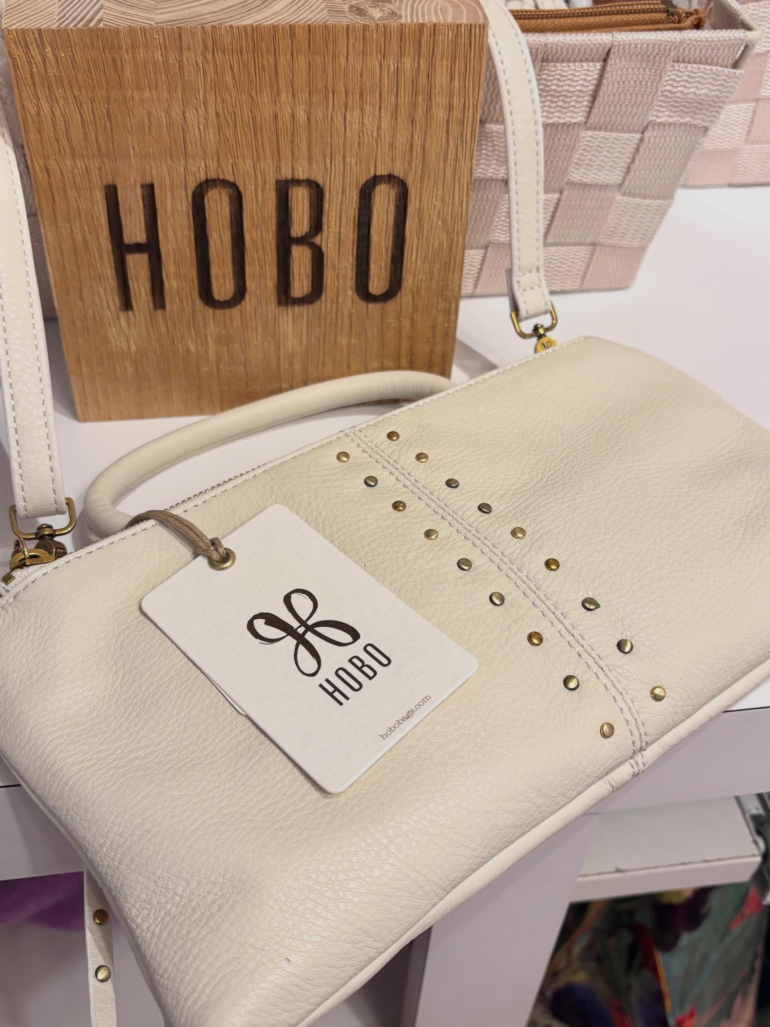 Are you a Hobo fan? (I still have my first Hobo wallet) love the coastal cloud 🤍 #hobo #coastalcloud #hobobags
