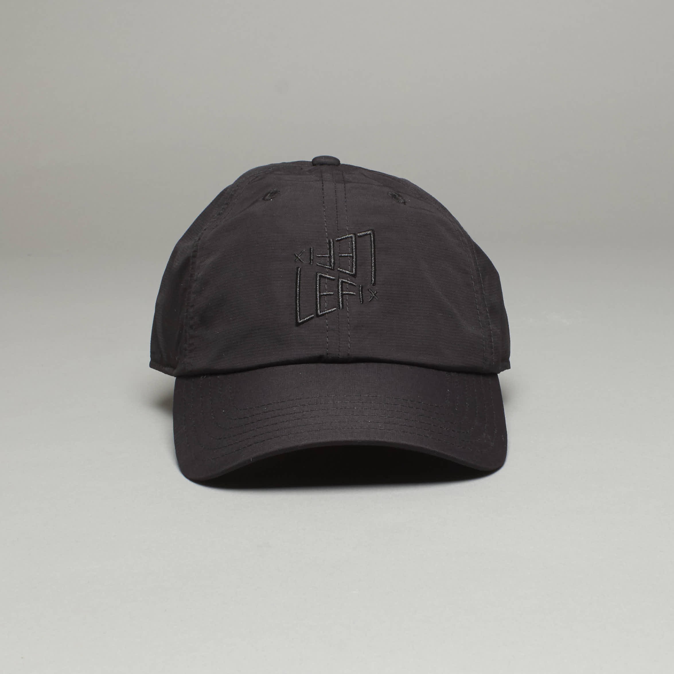 LE FIX CAP TECH BLACK 300 DK