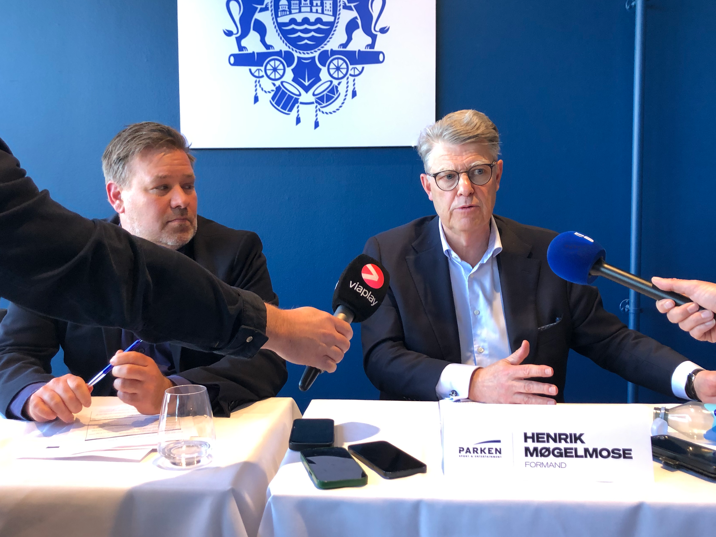 VINDUET ÅBNER UDEN SPORTSDIREKTØR: FORMAND MØGELMOSES BAGKANT OVERSKREDET