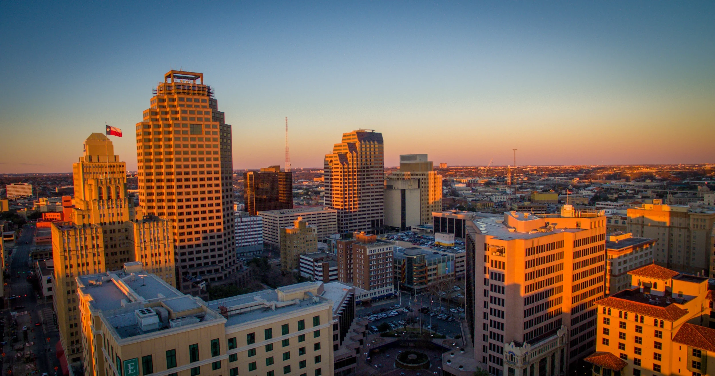 WhiteCloudMG-DowntownSA 2017-16.jpg