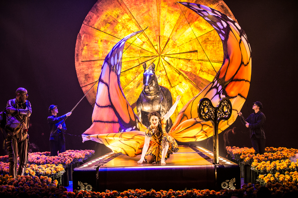 Costume Design: Giovanna Buzzi. Photo: Matt Beard © 2017 Cirque du Soleil