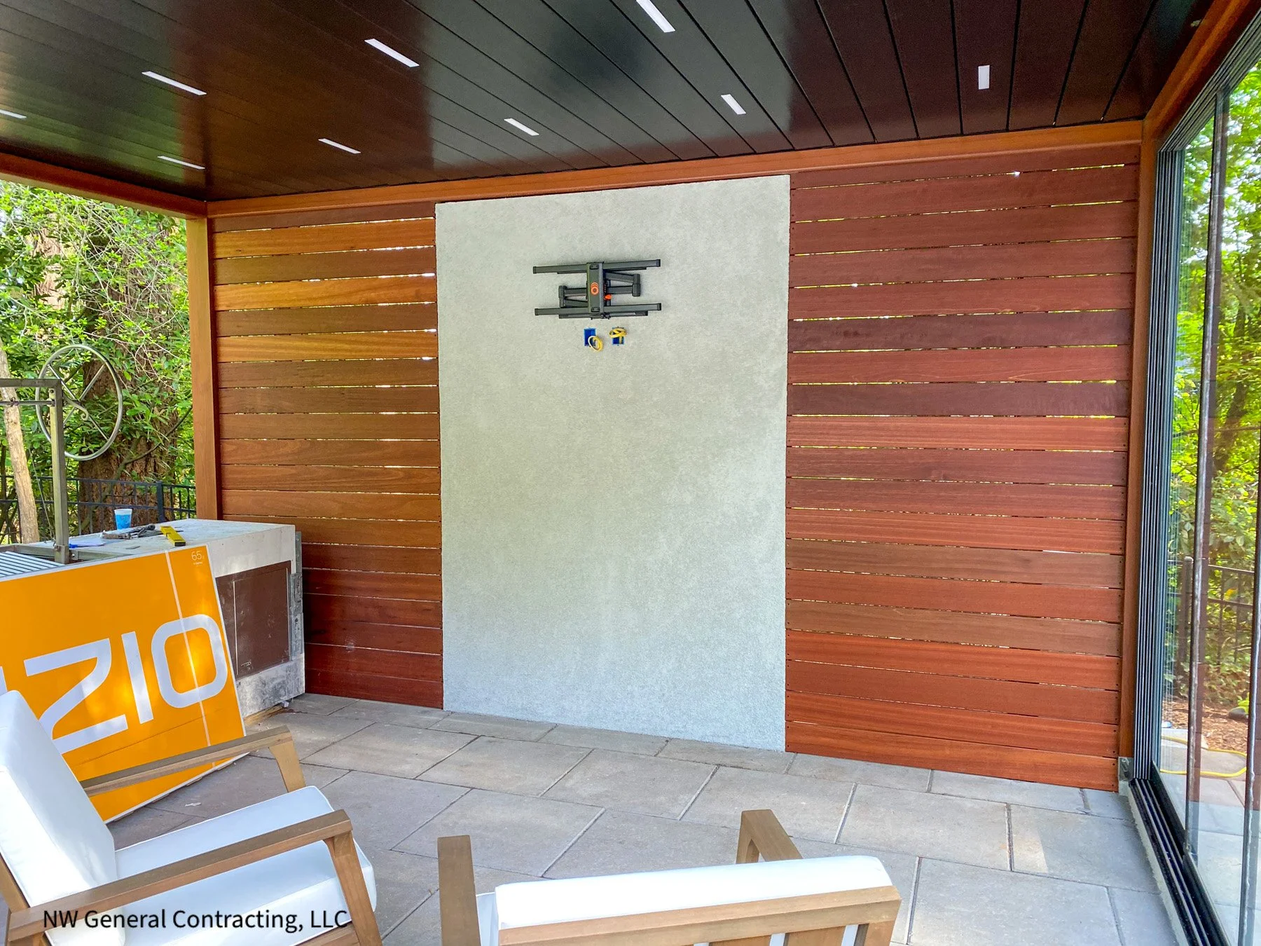 Primed LRG SQ Door-60.jpg