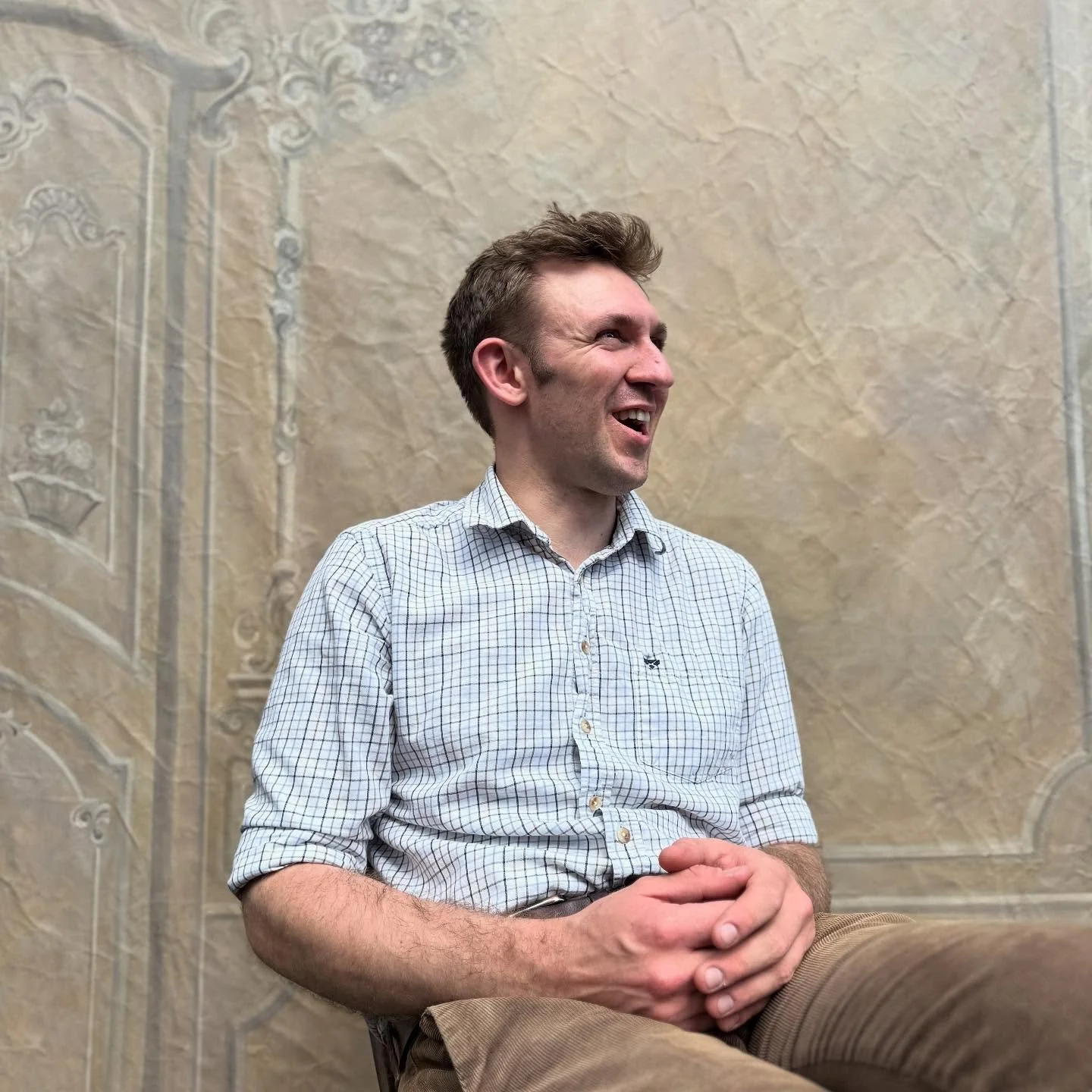 Stage one complete! 

Stage one on my resurrection of the De Lan family has been passed with the completion of a replica of the Miss De Lan&rsquo;s studio backdrop. 

A while ago I put a shout out for an artist who could recreate the backdrop from th