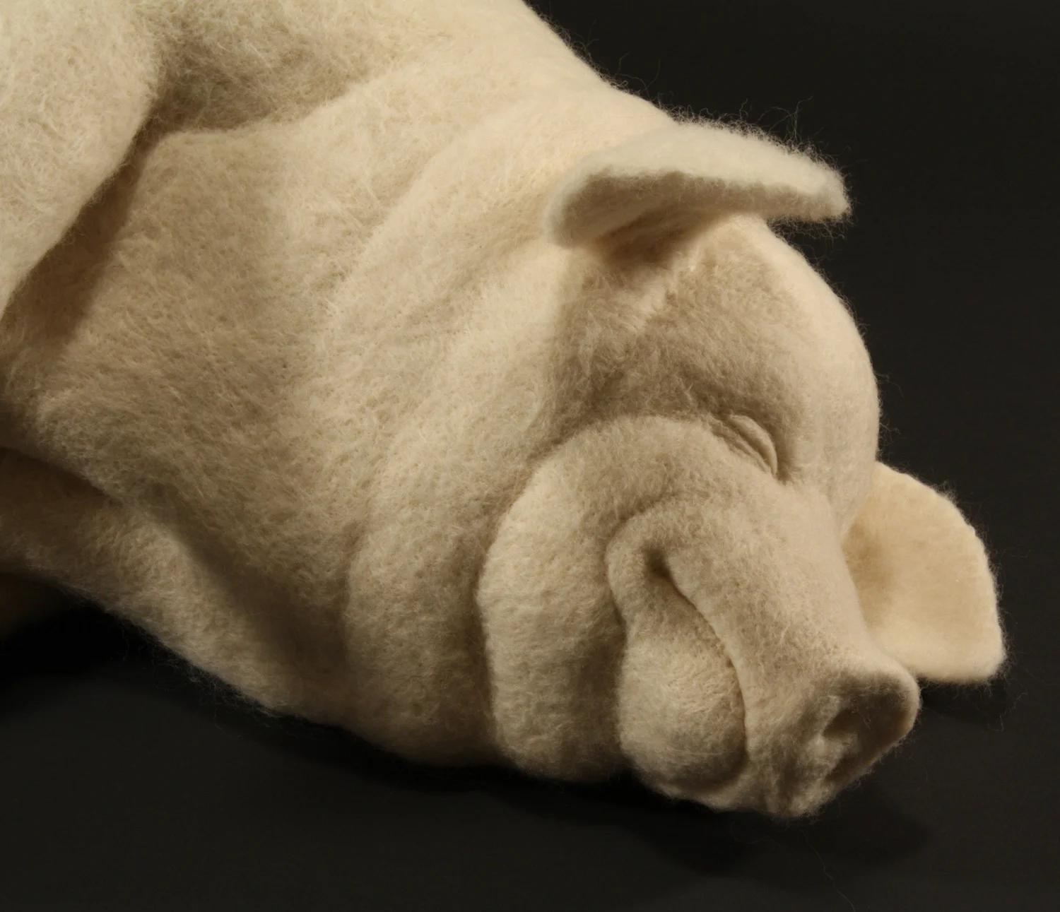 Super Suckler , detail, wool, 33" x 15" x 12.5", 2008, Private Collection.