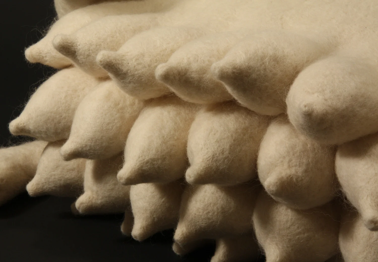 Super Suckler , detail, wool, 33" x 15" x 12.5", 2008, Private Collection.