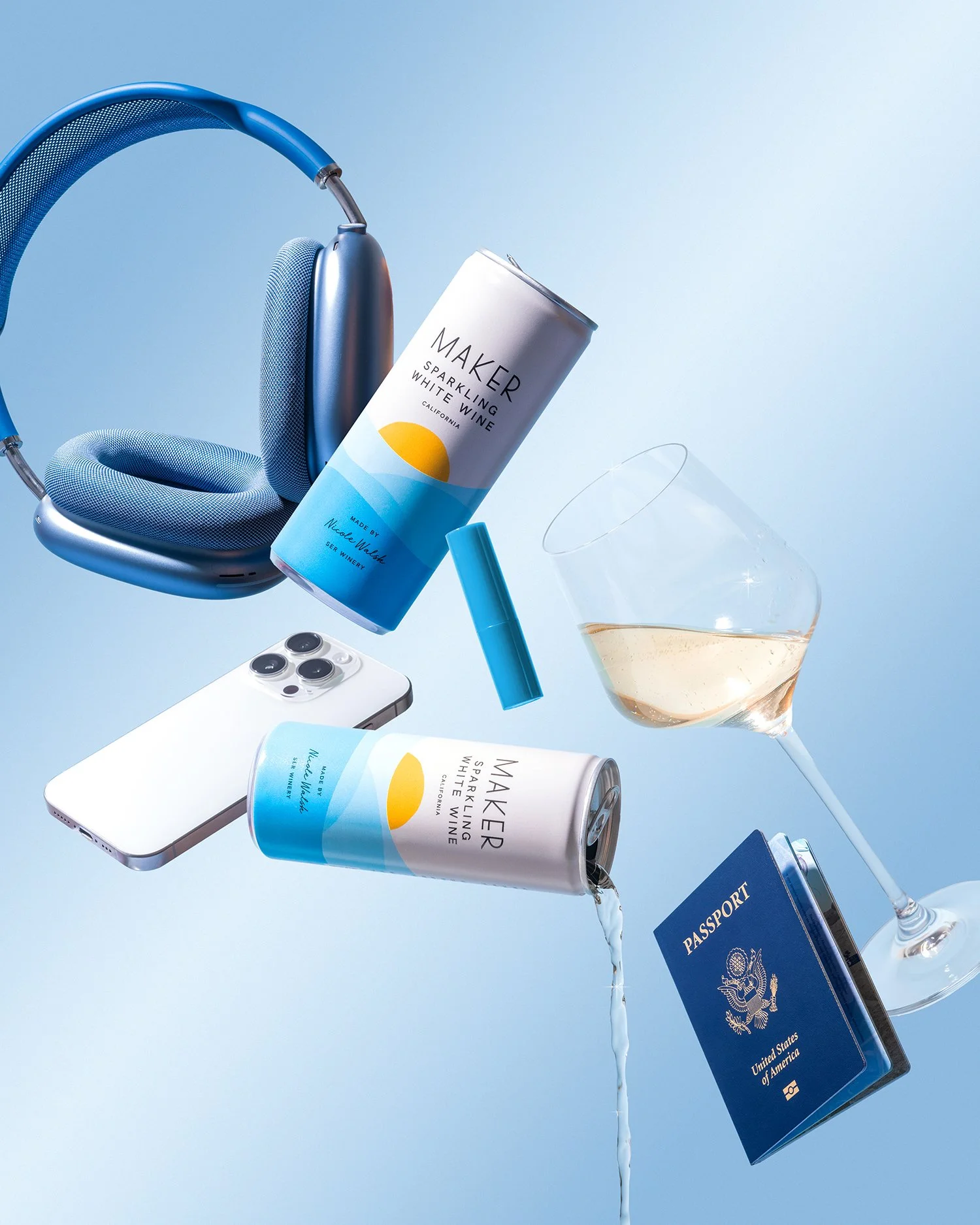 Maker_SparklingWhiteWine_AmericanAirlines_4.jpg