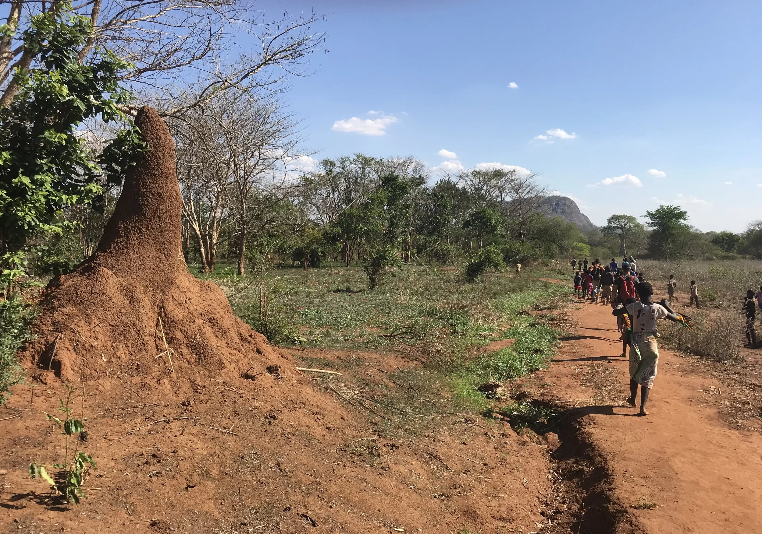 Update #4 (Africa)- 1st WKD in the bush & some cross-cultural humor (11/25/17)