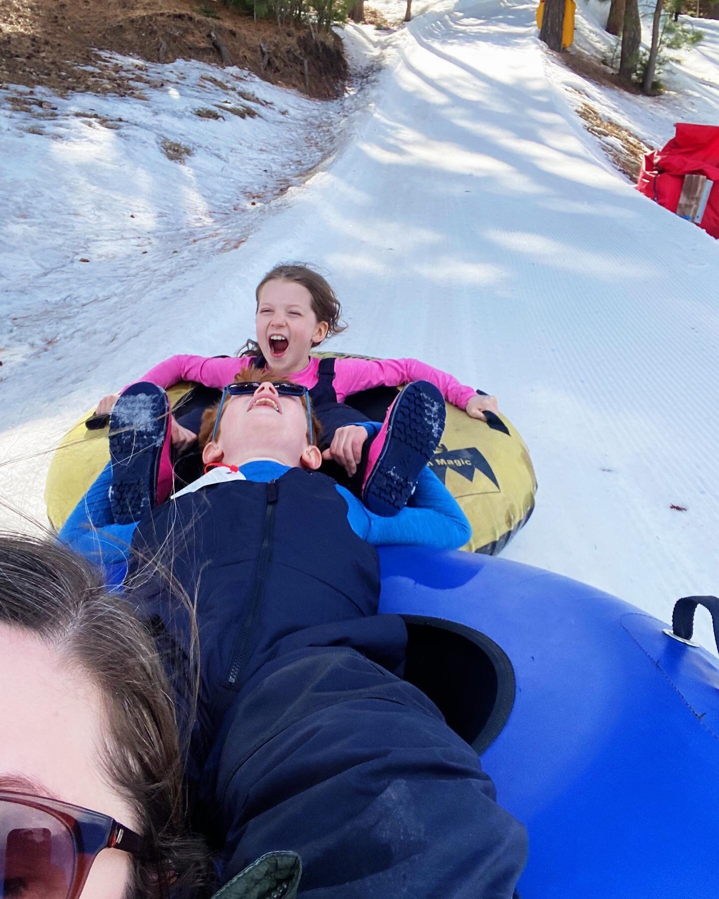 I get sent in for the hard jobs: supervising snow tubing. ➡️ swipe for live action. #ruidosonewmexico ❄️