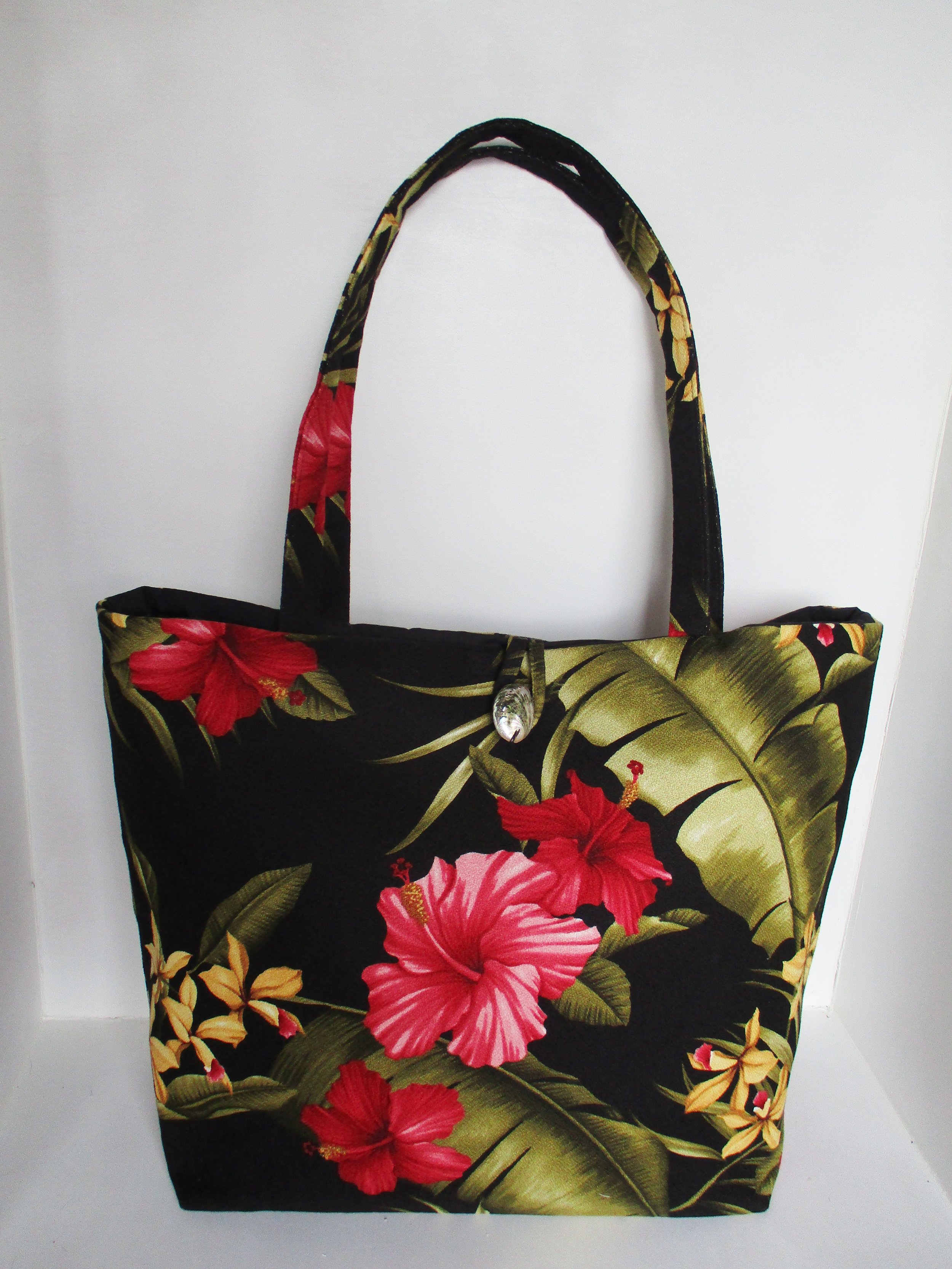 Black Hibiscus EX L TOTE - Copy - Copy.JPG