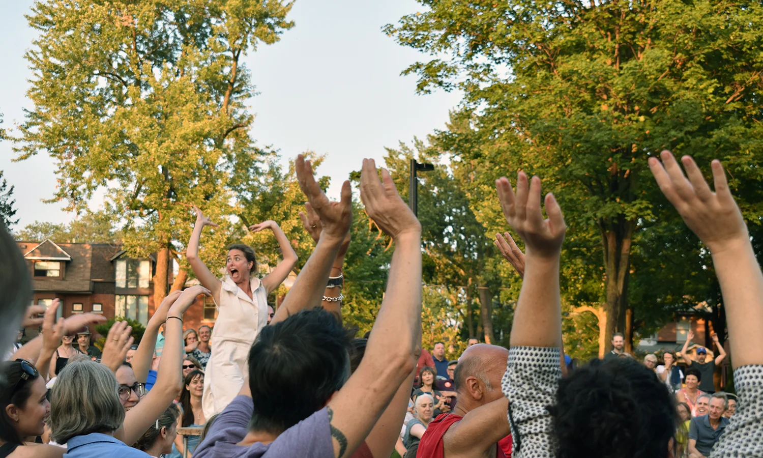 Dusk Dances opening performance: Waving is funny. Choreographed by Tina Fushell. Performance by Tina Fushell, Luke Garwood and Molly Johnson