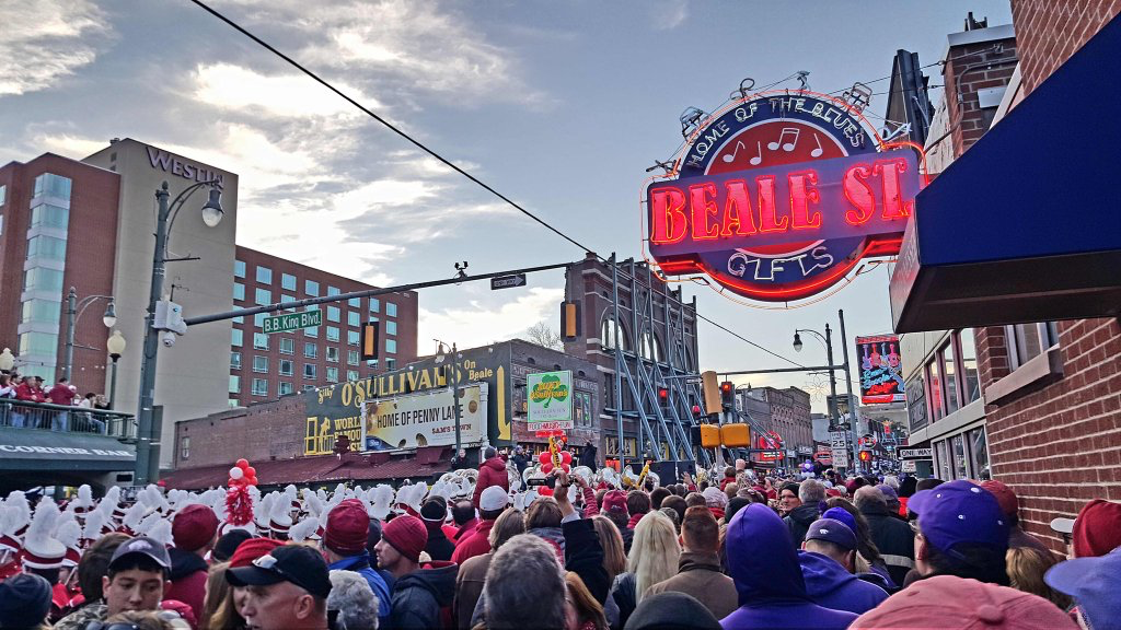 AutoZone Liberty Bowl Parade & Pep Rally — Beale Street