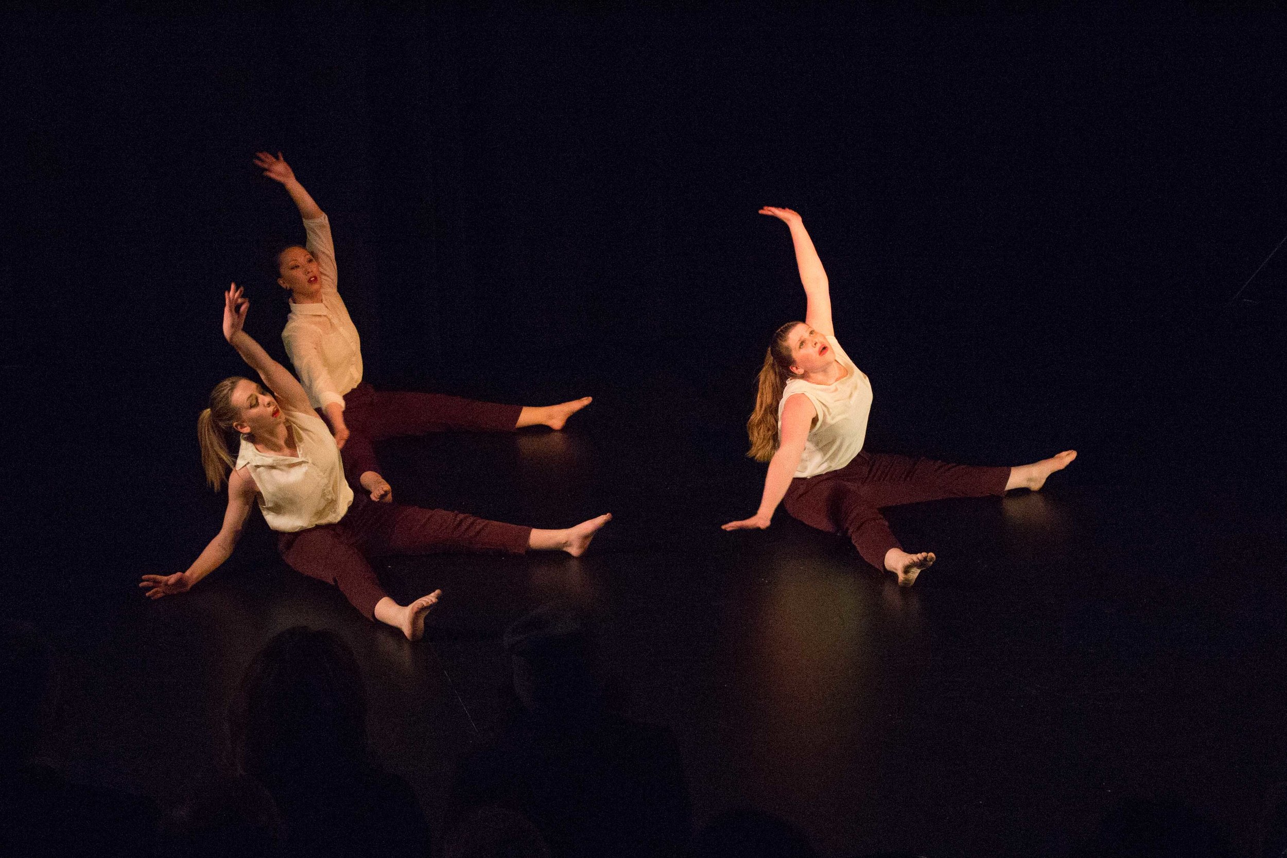 Bez-Arts-Hub-Langley-BC-still-words-dance-show-5.jpg