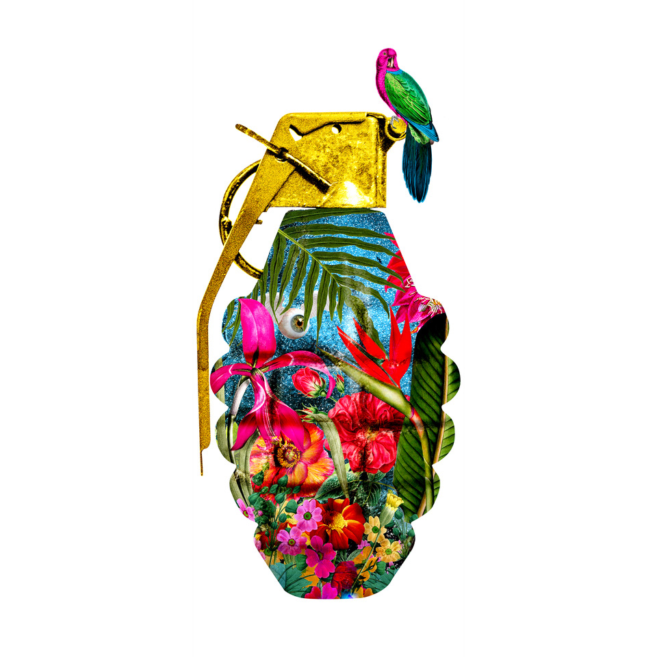 "Garden Grenade - Parrot"