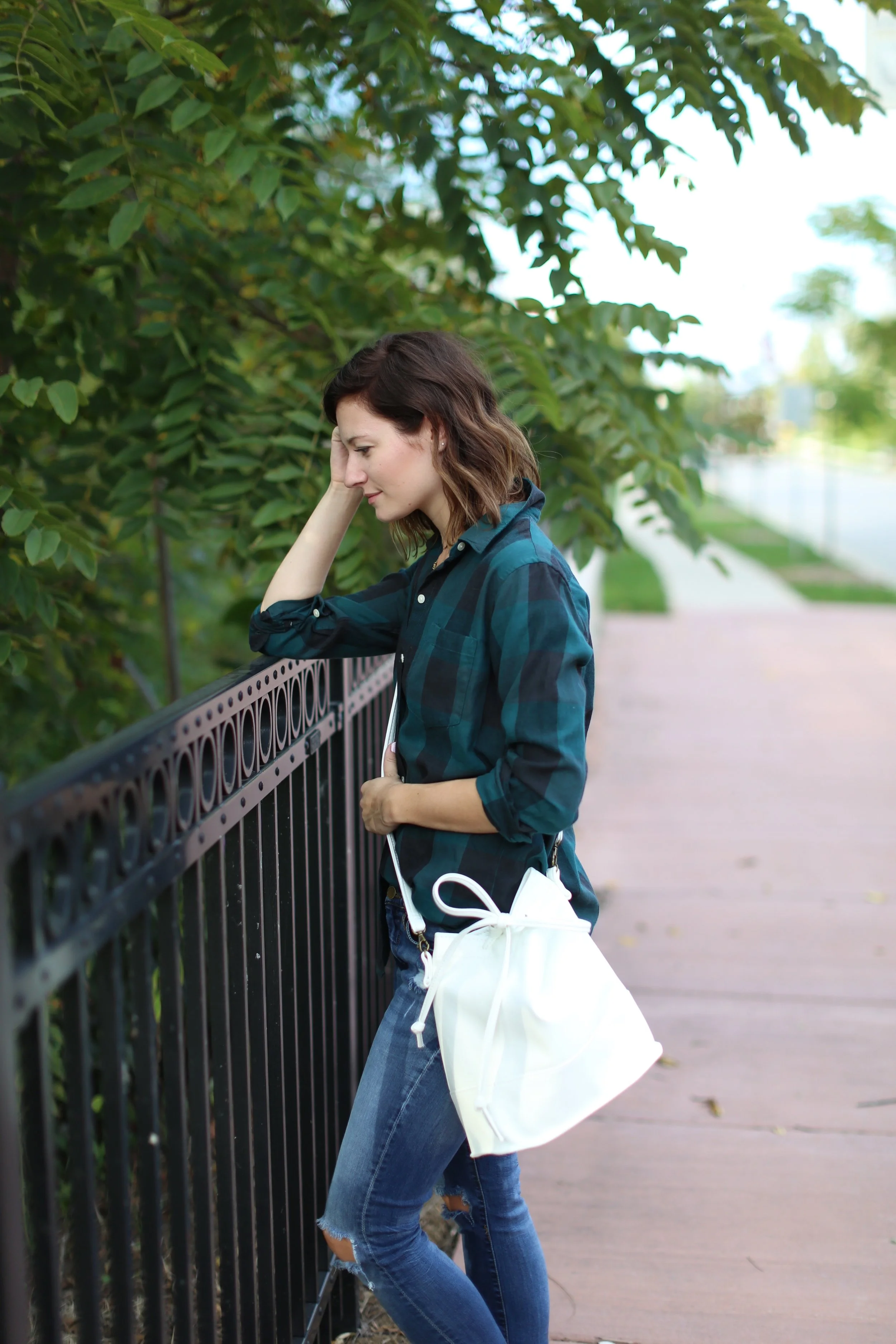 Buffalo Plaid | Bucket Bag | Katelyn Now