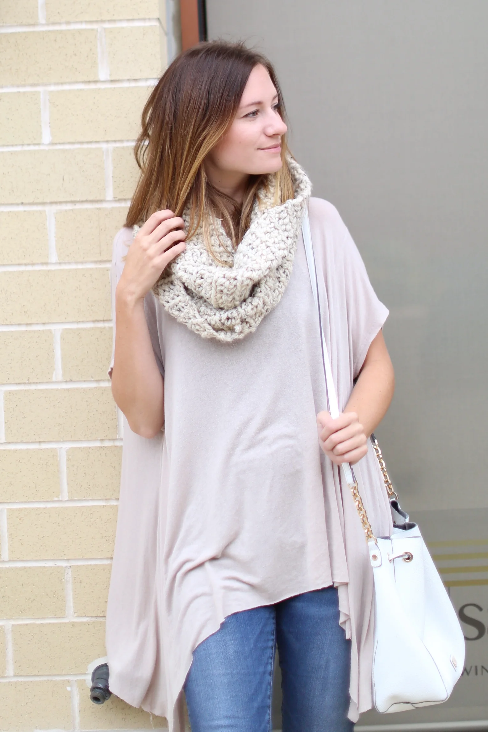 Infintiy Scarf + Boots | Fall Outfit | Katelyn Now