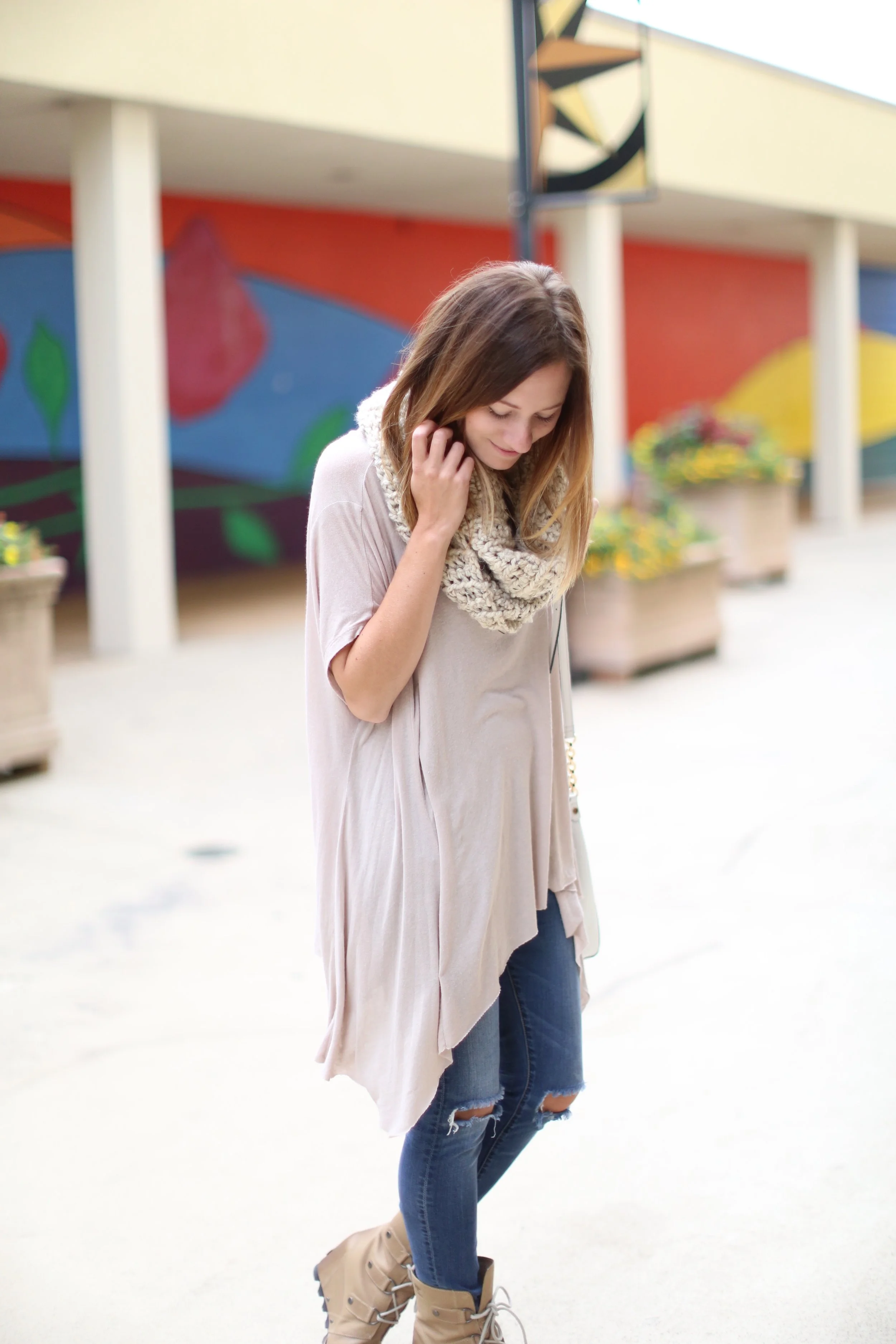 Infintiy Scarf + Boots | Fall Outfit | Katelyn Now