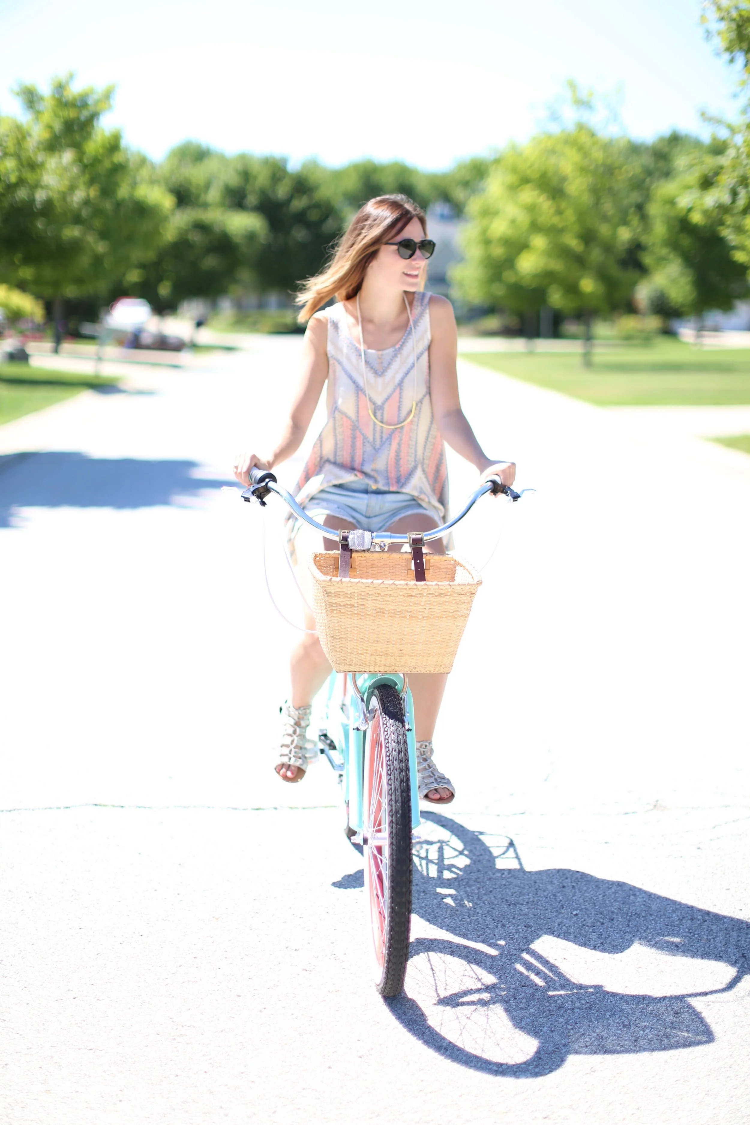 Retro Bike | Summer Style | Katelyn Now