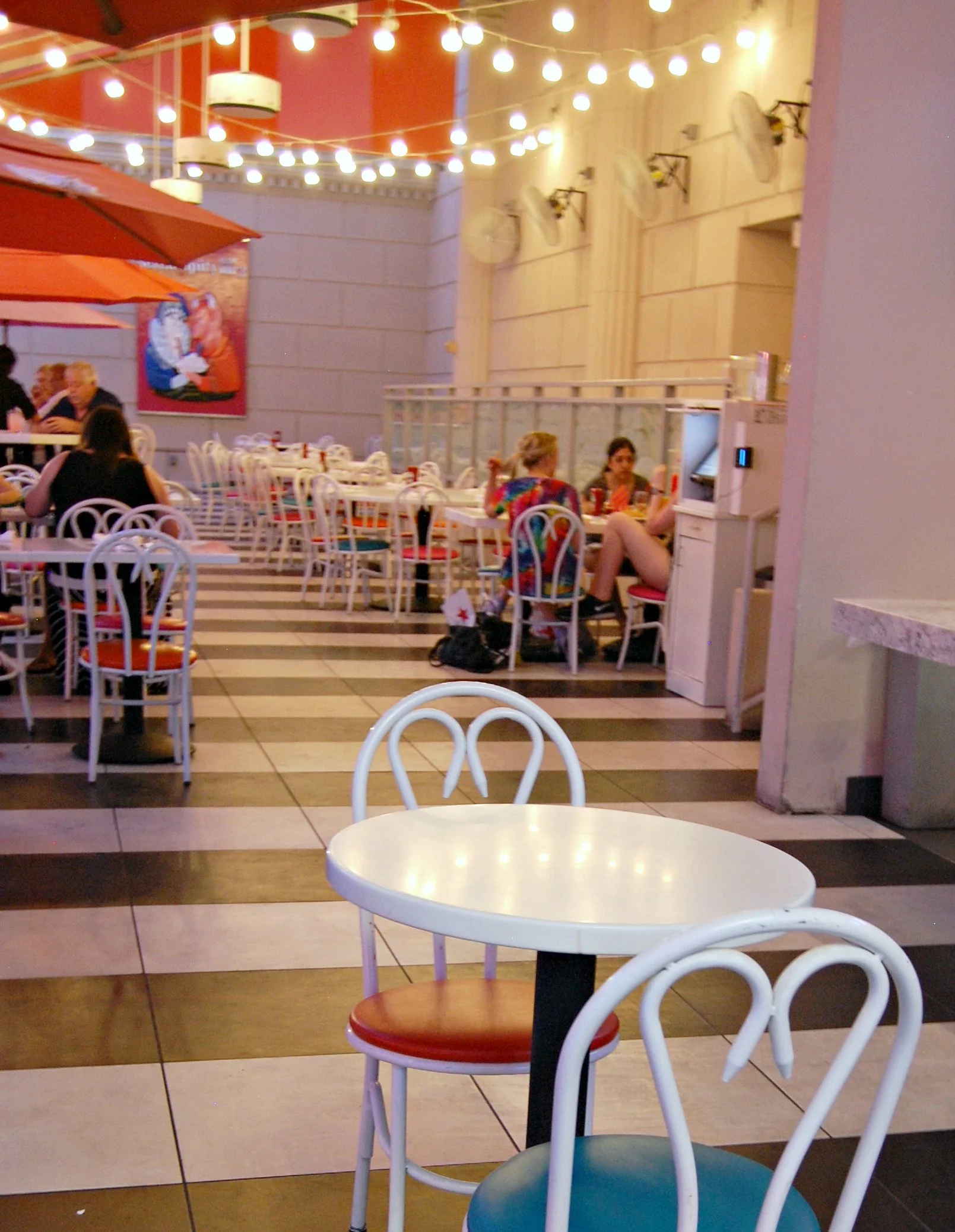 Serendipity 3 Las Vegas | Katelyn Now