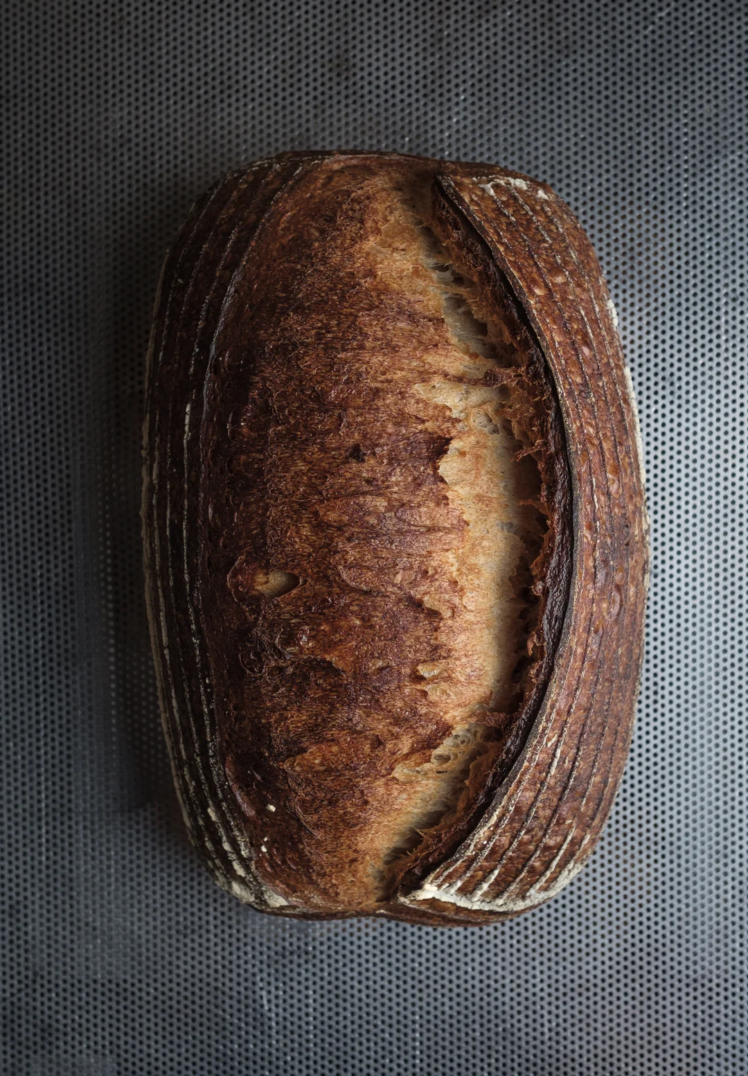 phlour-loaf-3lb.jpg