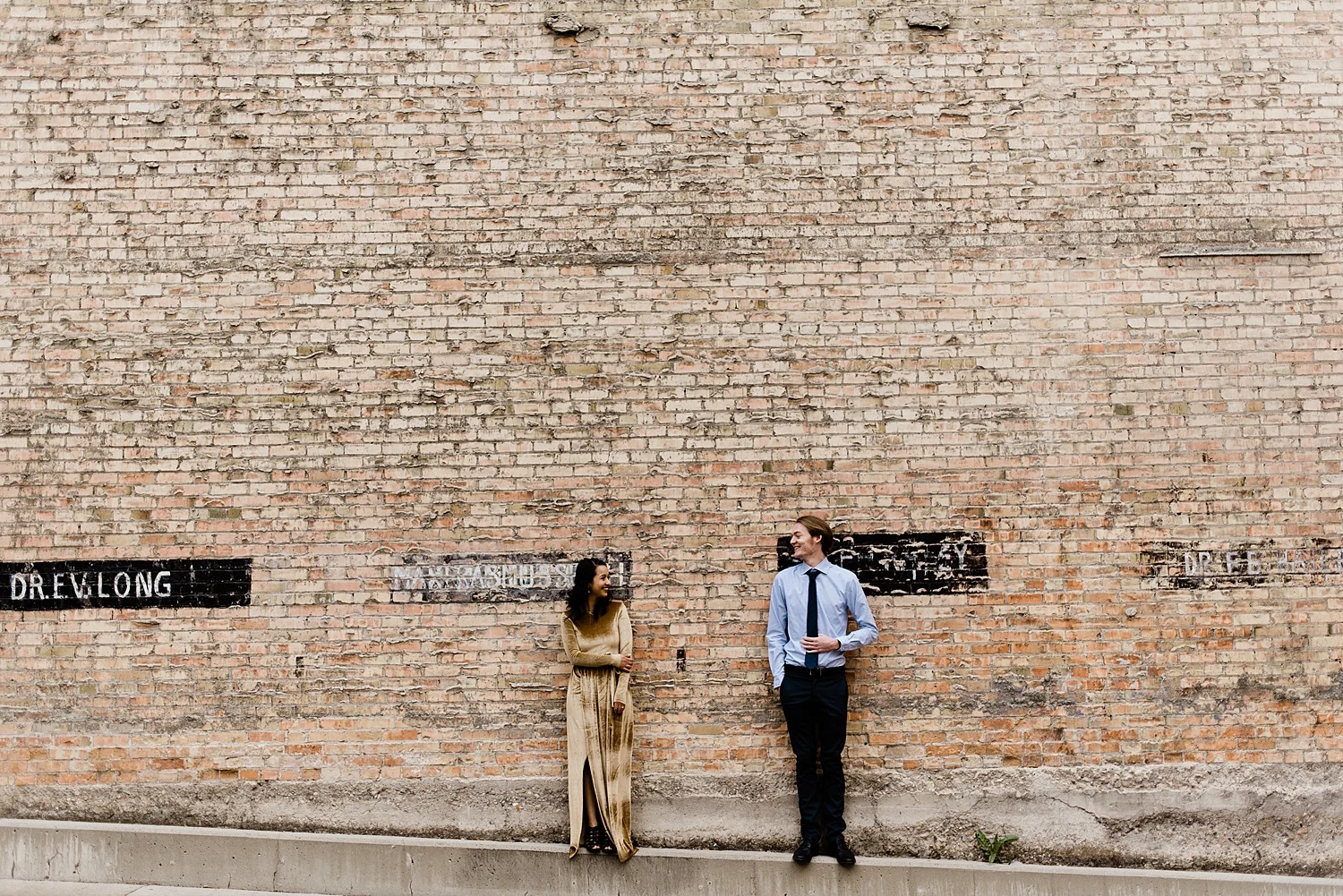 Zandra Barriga Photo Downtown Engagement Session - Maria and Skyler_0012.jpg