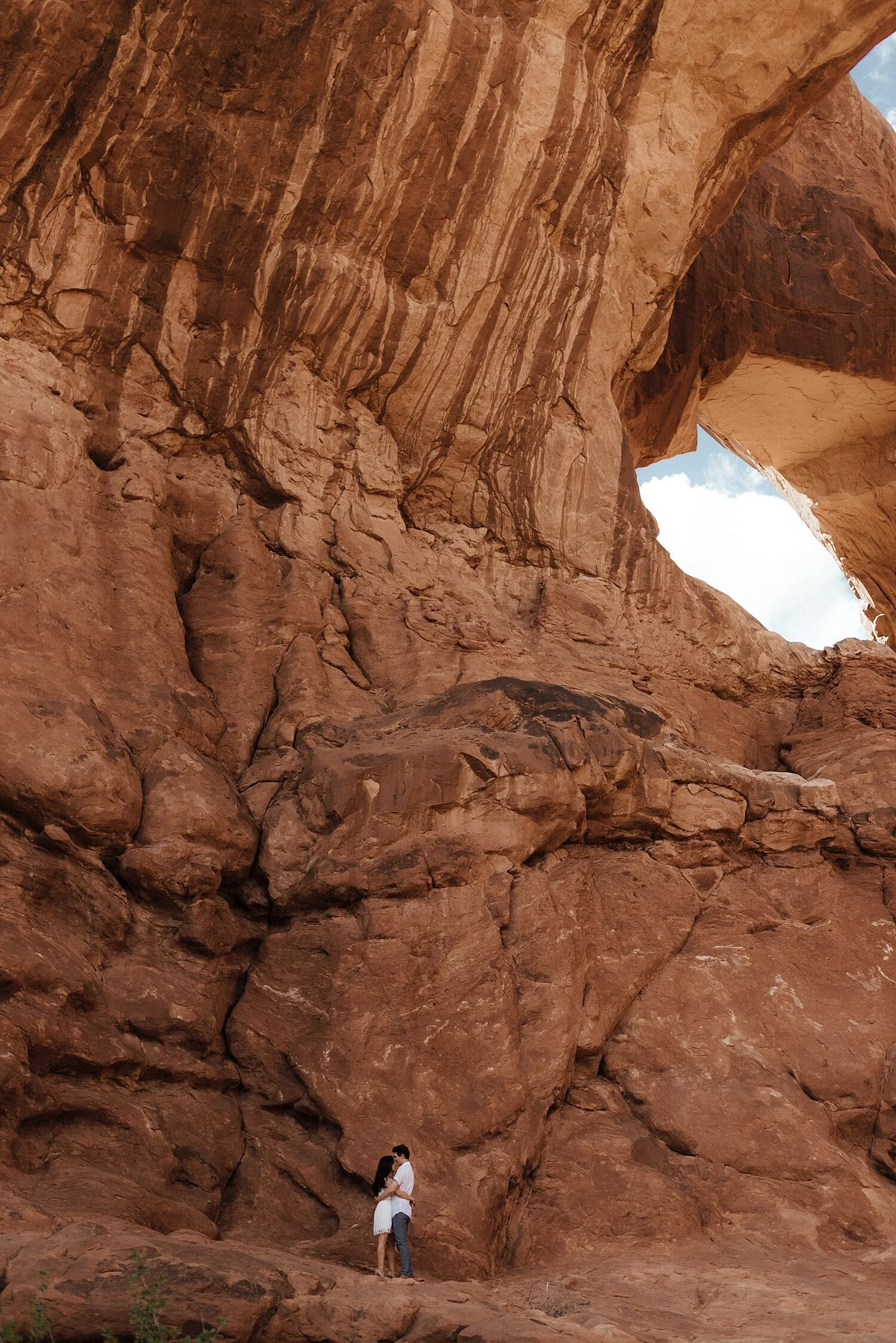 Zandra Barriga Photo - Dayana and Tom Arches National Park Engagements_0005.jpg