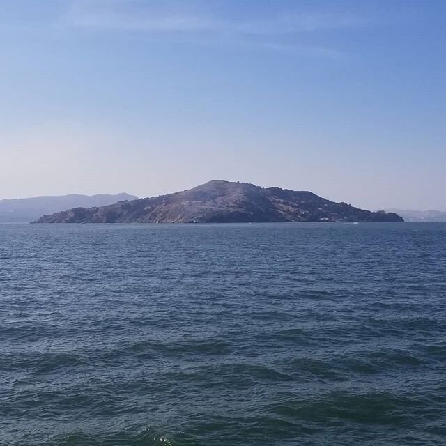&iquest;MIKS MESSAGES | 320/777? &iquest;AS AN ANGEL ISLAND, PRESENTS IGNORED, HEAR RAPPED WITH A BOW?

#MIKSMESSAGES&nbsp;
#SPIRITUALWARFARE 
#ASANANGELISLAND
#RAPPEDWITHABOW
#PRESENTSIGNORED
#HEARRAPPEDWITHABOW
#ADECADELONGSHOUT
#STREETPERFORMANCE
