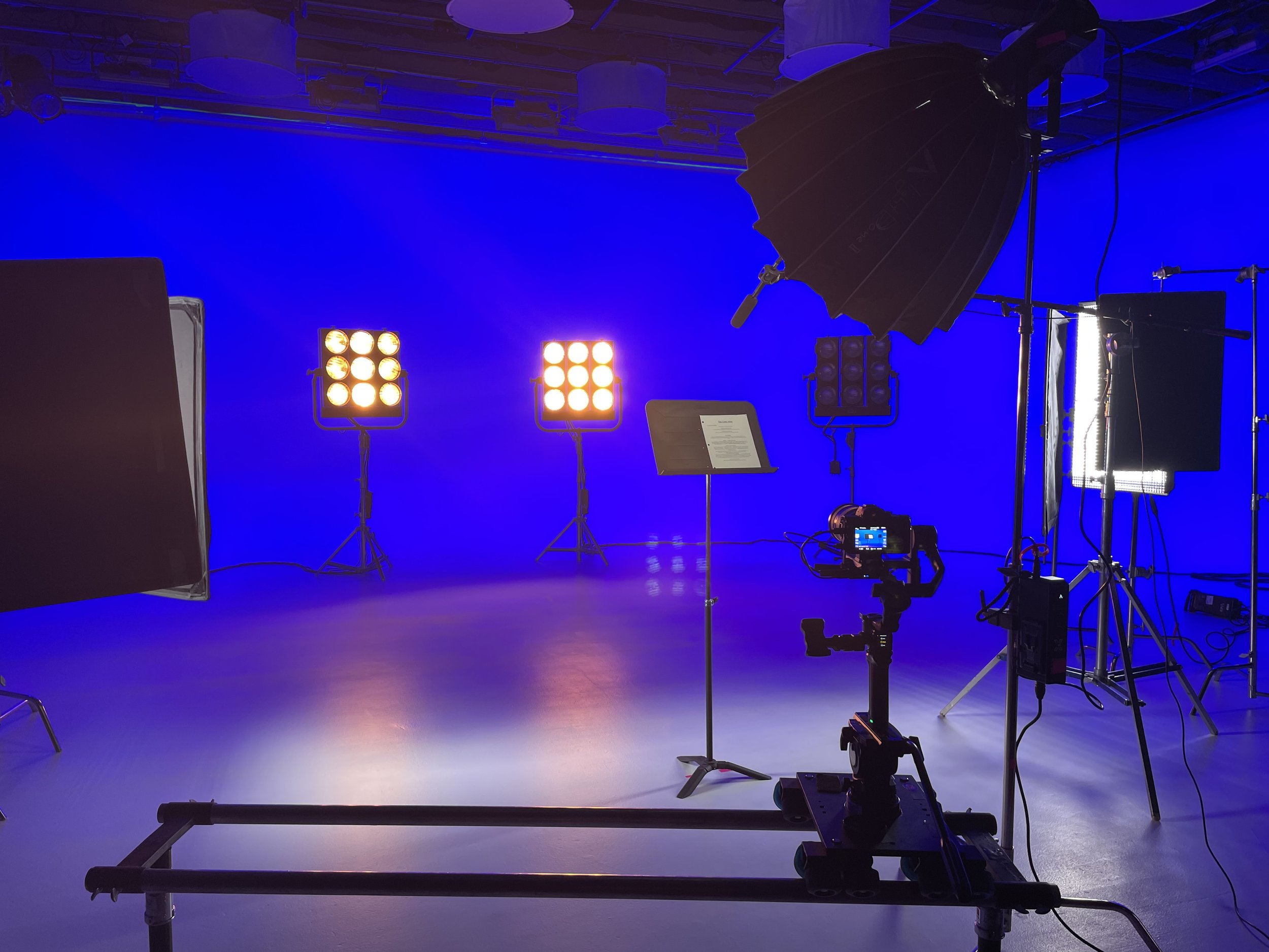 Set Smith's blue lights.jpeg