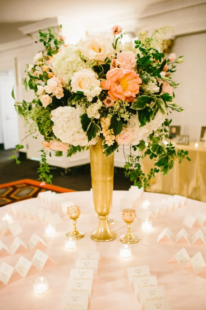 27-blackstone-chicago-wedding-pen-carlson-sweetchic-events-vale-of-enna-centepiece-tall-gold-peony-rose-blush-escort-cards-ivy-jasmine-vine