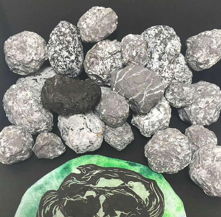  Sara Lankutis   saralankutis.com    @saralankutis  