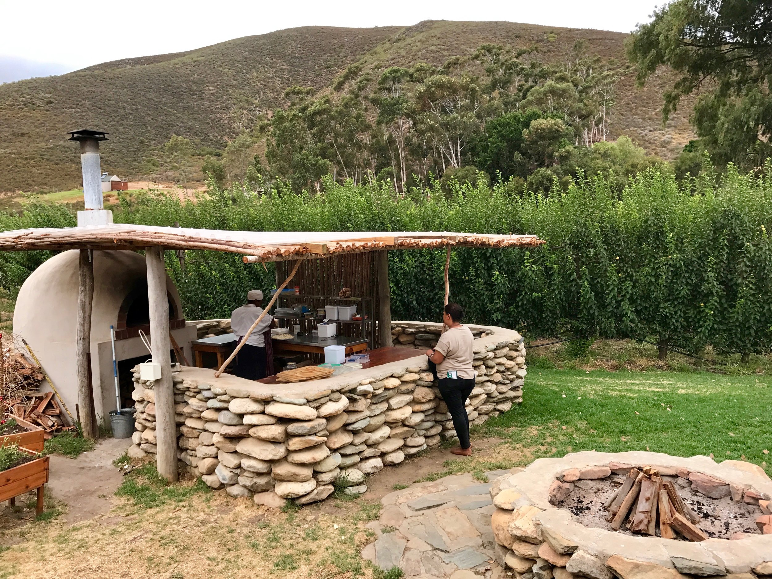 Pizza oven at Saggy Stone