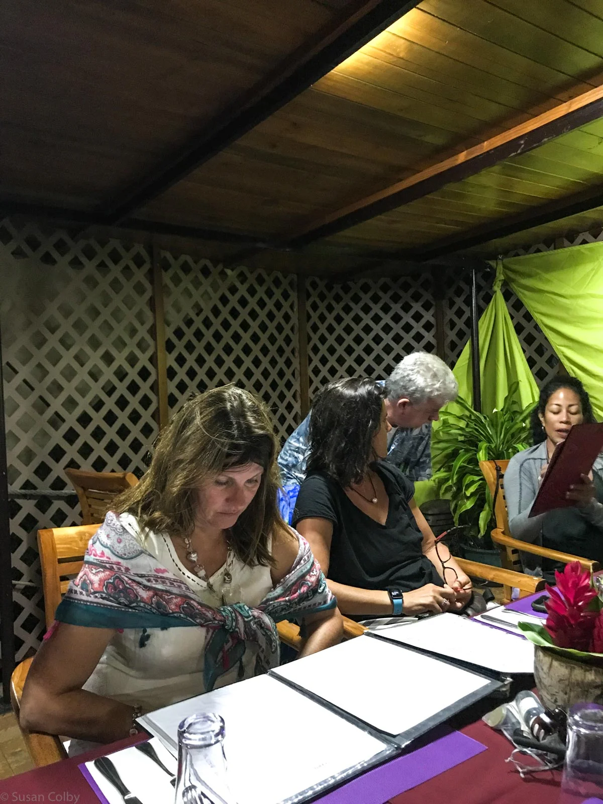 Day 6-7 Tahiti-56.jpg