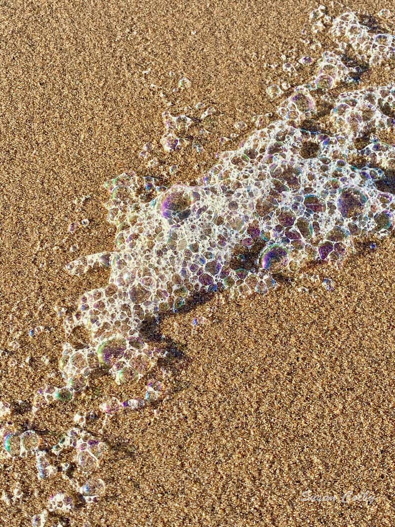 Irredescent sea foam