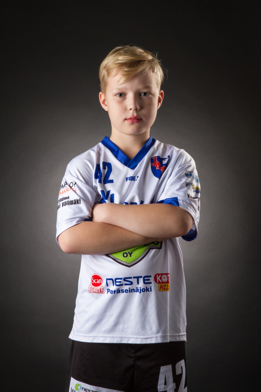 #42 Lauri Latvala