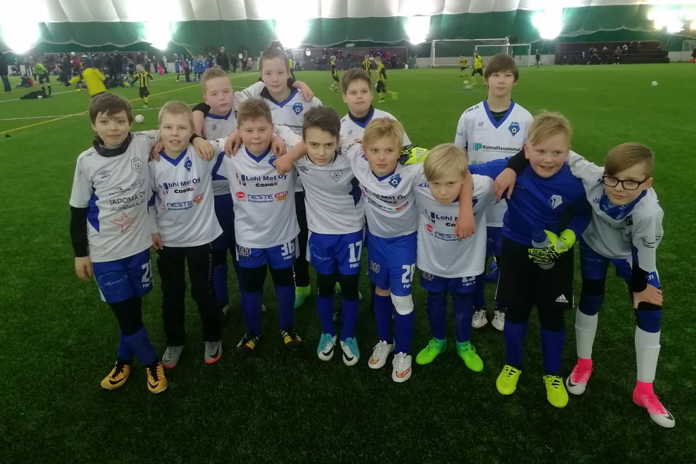 Kuva Kari Rajamäki / kuvassa Arttu, Roope, Jaro, Erkki, Joona, Lauri, Onni, Juho, Iipo, Roni, Lauri ja Joonas
