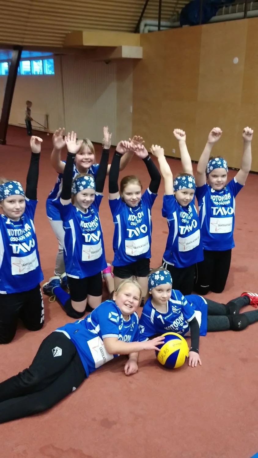 E-Tyttöjen lentopalloturnaus Koulukeskuksessa lauantaina 20.1.2018 10:00