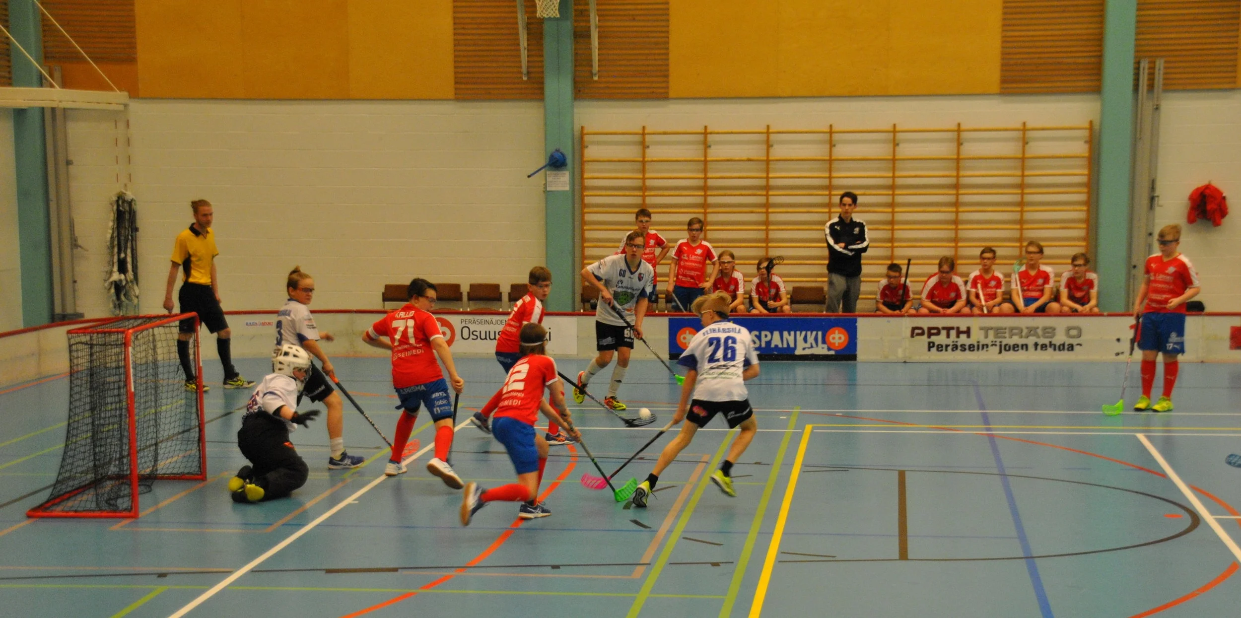 D-pojat runkosarjan kakkosiksi