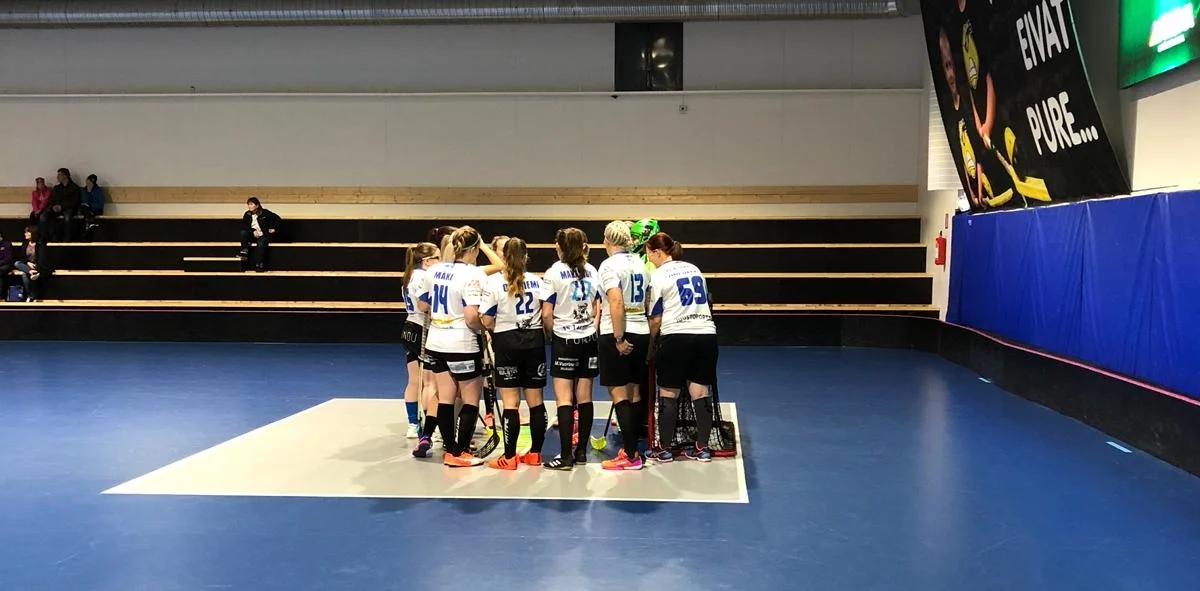 Naisille Lohtajalta tappio ja voitto