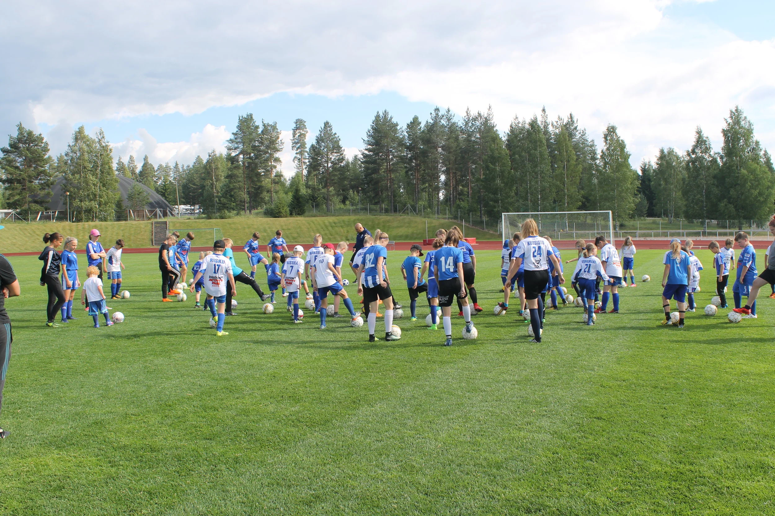Jalkapallokauden 2019 ryhmiin ilmoittautuminen