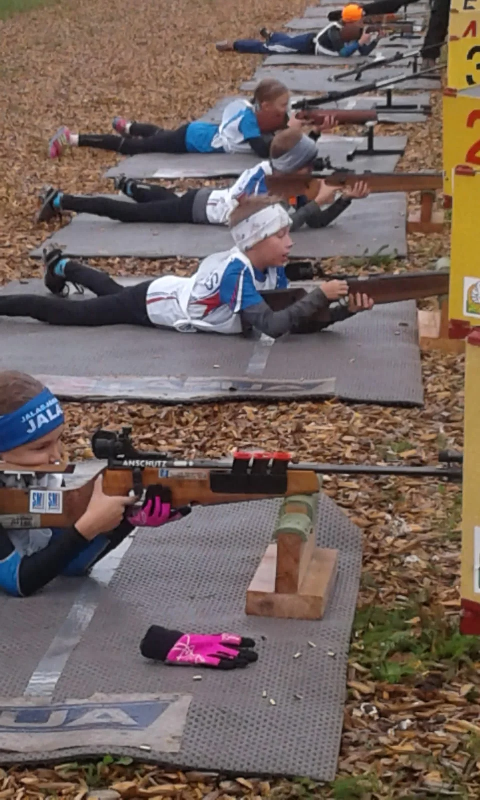 Ampumajuoksujen piirinmestaruuskilpailut Kiuaskalliolla 