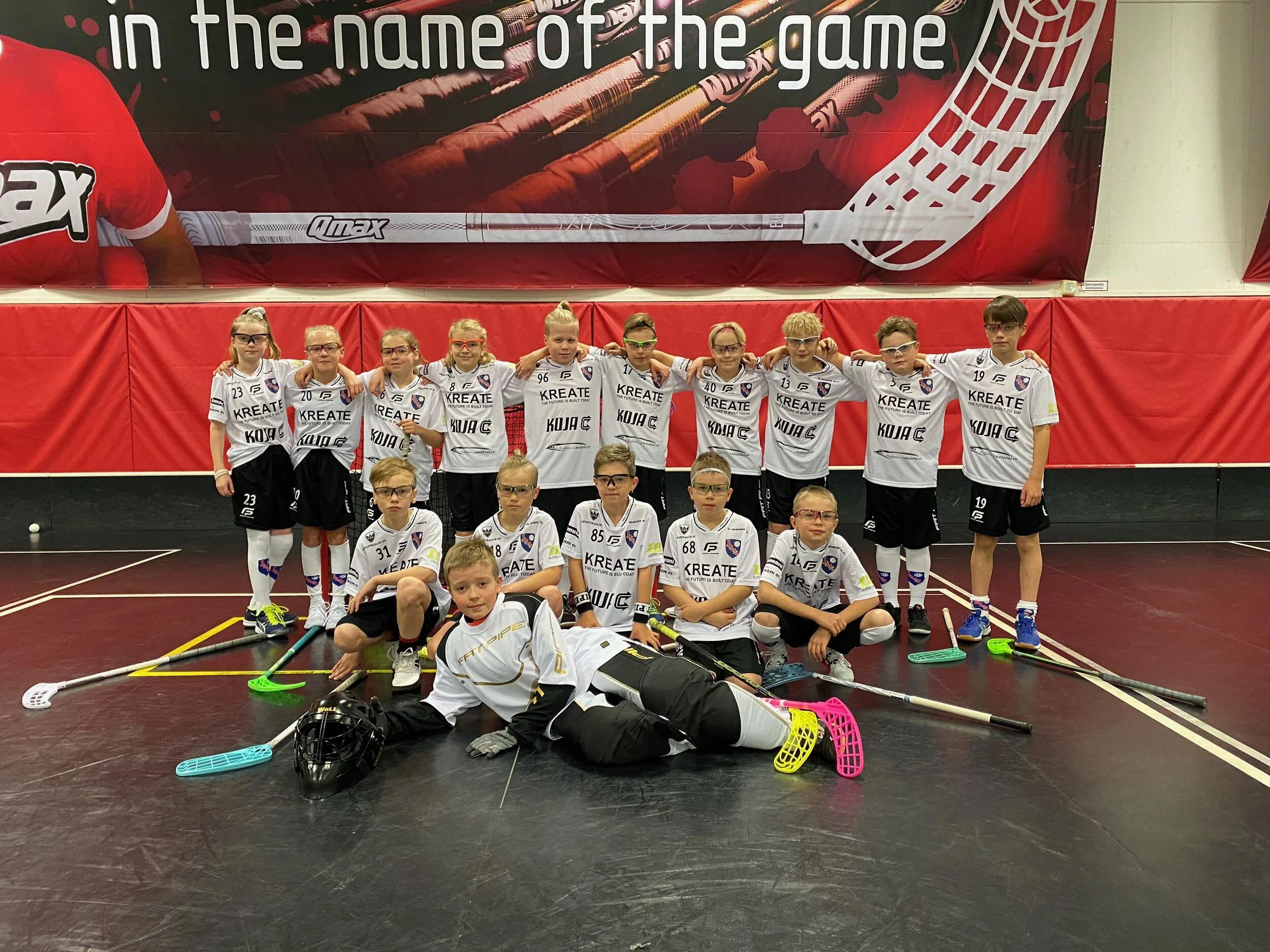 E2-pojille kauden avausturnauksesta kaksi komeaa voittoa