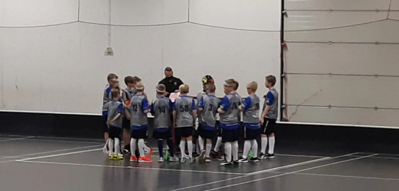 E1-poikien ylempi jatkosarja käyntiin