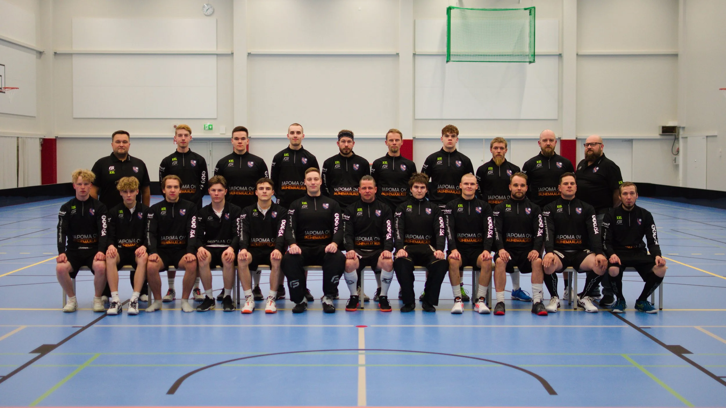 Salibandymiehet karsivat noususta 2. divisioonaan