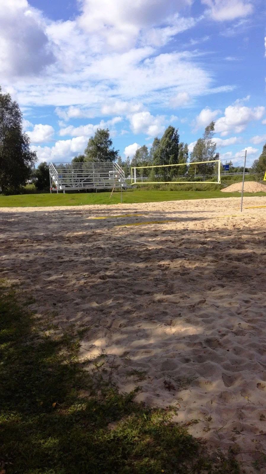 Lauantaina 12.8.2023 Aukusti-Beach Volley-turnaus Lamminjärven biitsikentillä