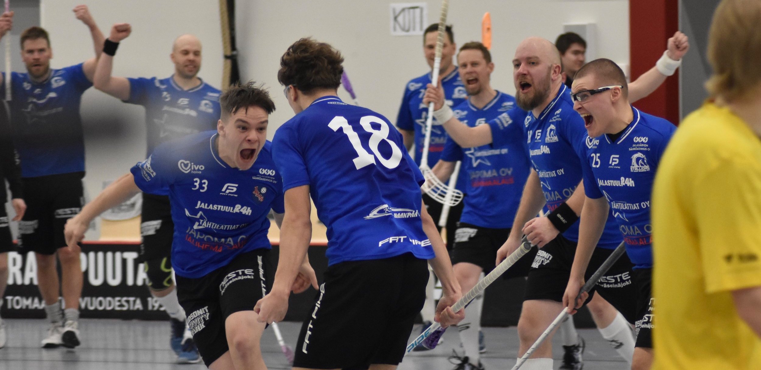 Miehille kotivoitto ja tärkeät 3 pistettä