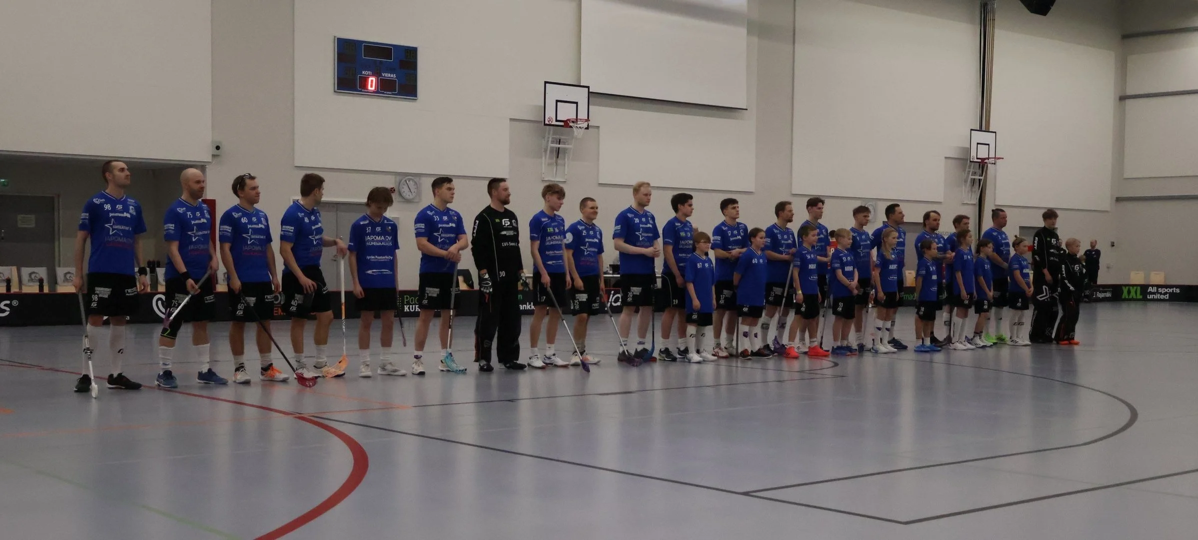 Miehille runkosarjan viimeisestä kotiottelusta reilu voitto