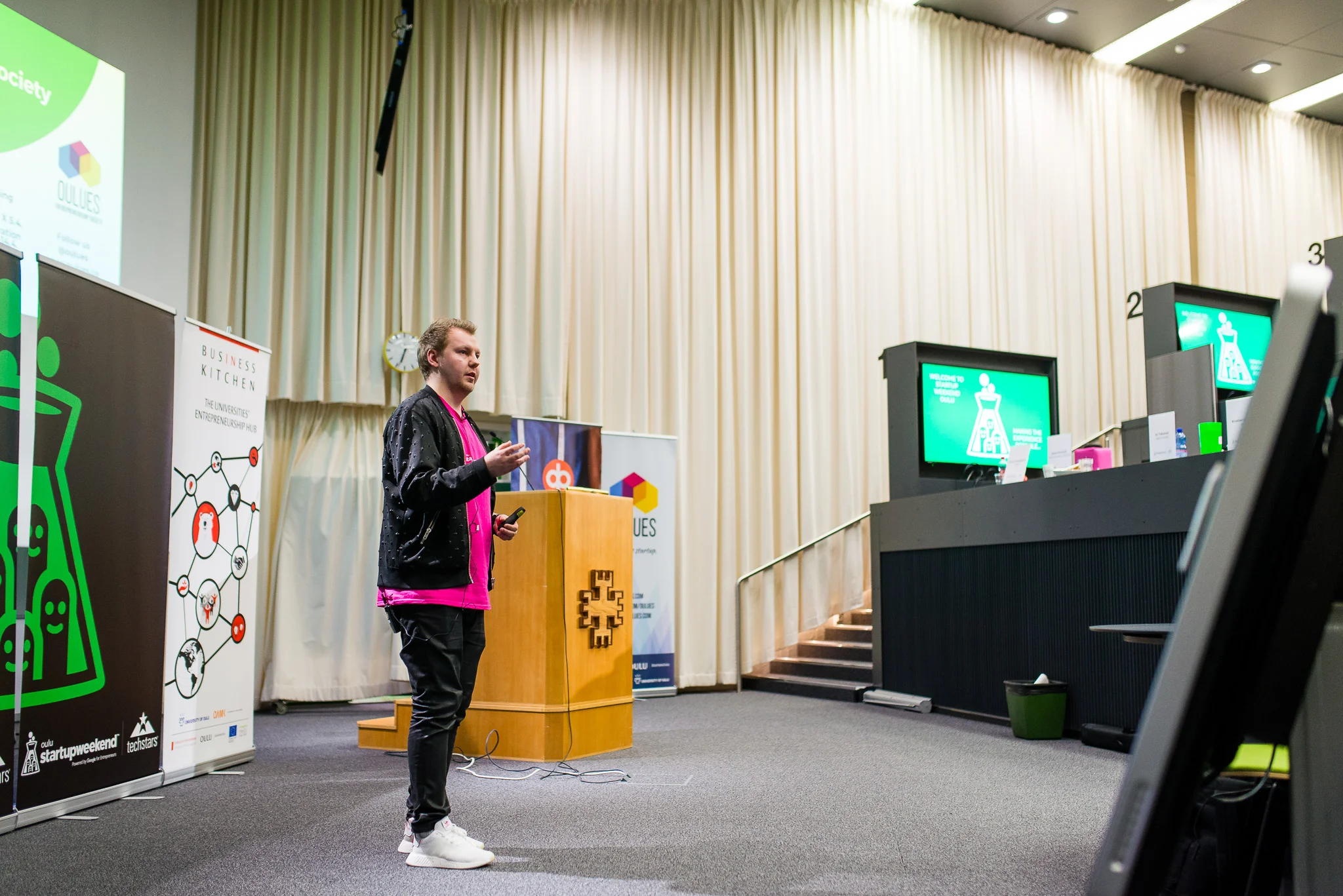 I got to be the main organizer of Startup Weekend Oulu twice! Next step is then to apply to become a global facilitator… Photo: Lasse Lehto